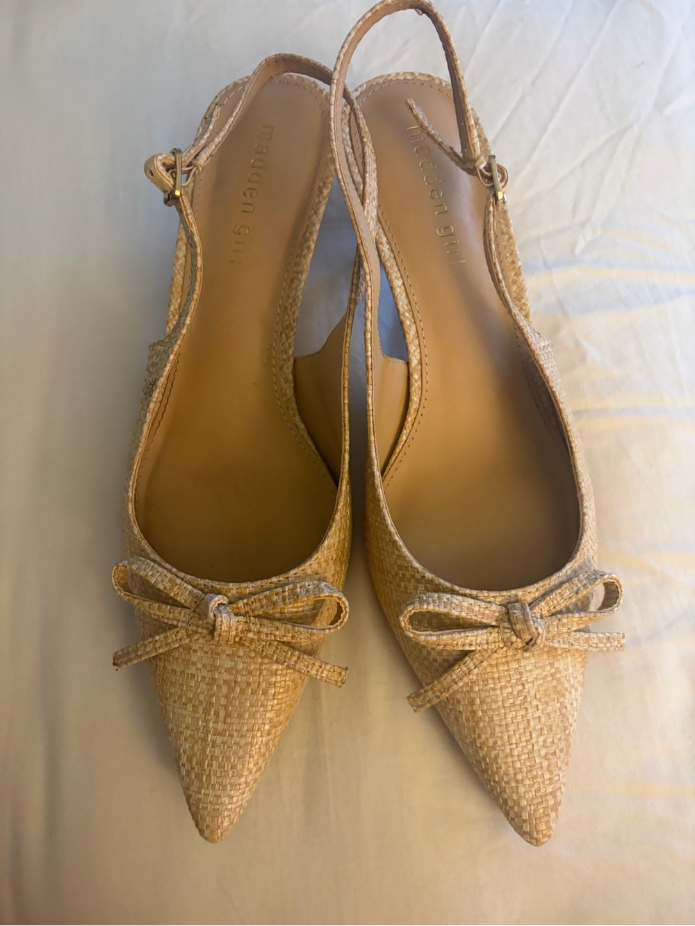 Madden Girl Beige Raffia Pointed-Toe Slingback Flats with Bow